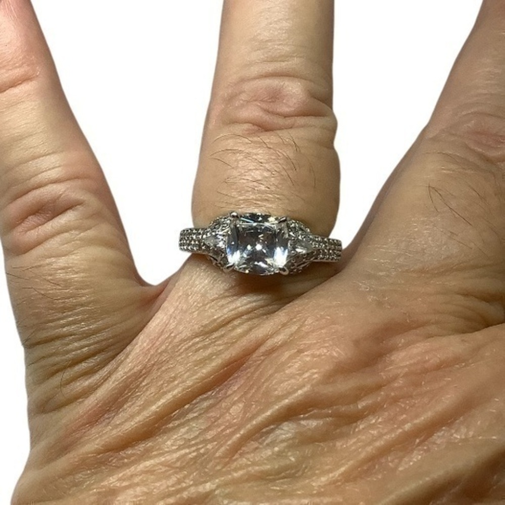 Sterling silver Cubic Zirconia ring Size 9.25